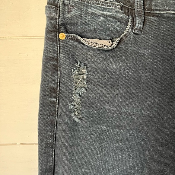 NWT Frame Denim Le High Skinny Distressed Dark Wash Jean - Picture 5 of 10